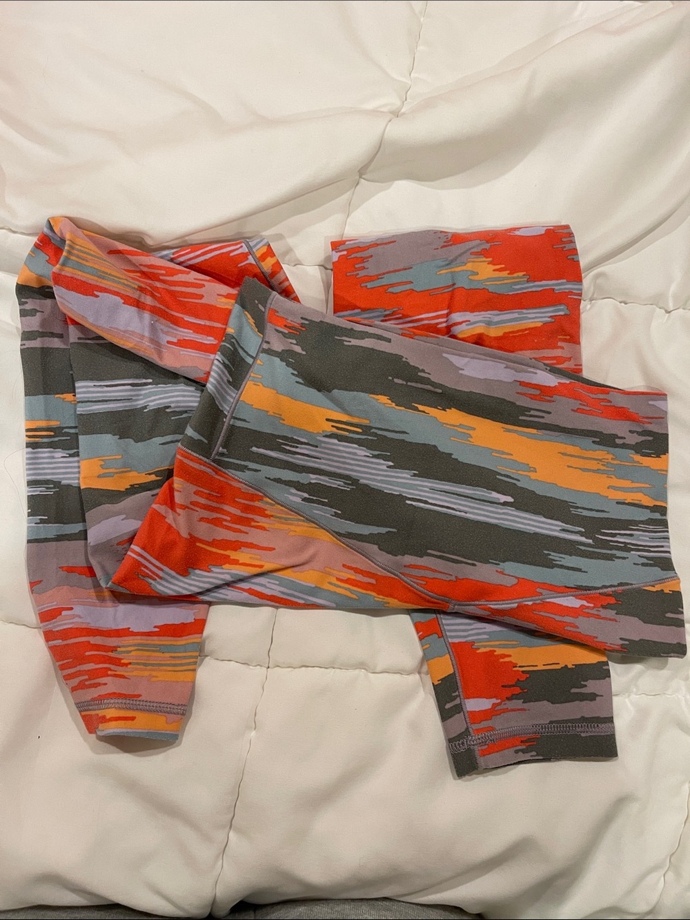 aerie Multicolor Abstract Print Leggings — Red, Orange, Gray & Blue